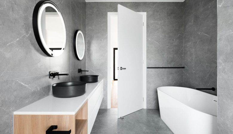 How to Choose the Perfect Bathroom Mirror with Lights